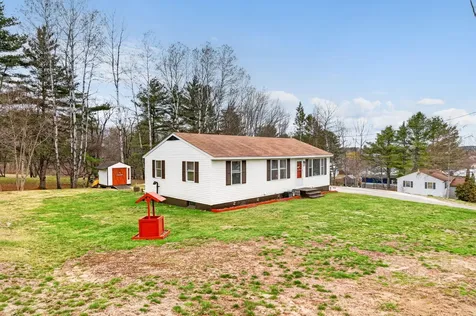 35 Pooler Avenue Skowhegan ME 04976