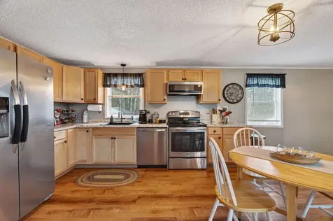 35 Pooler Avenue Skowhegan ME 04976