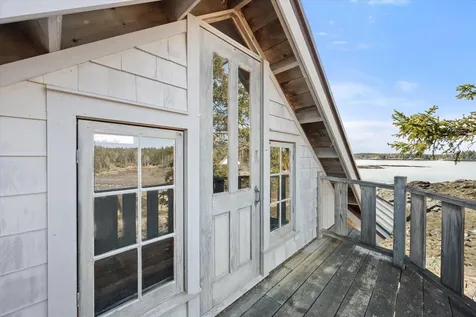 9999 Cove Island Harrington ME 04643