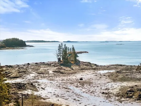 9999 Cove Island Harrington ME 04643