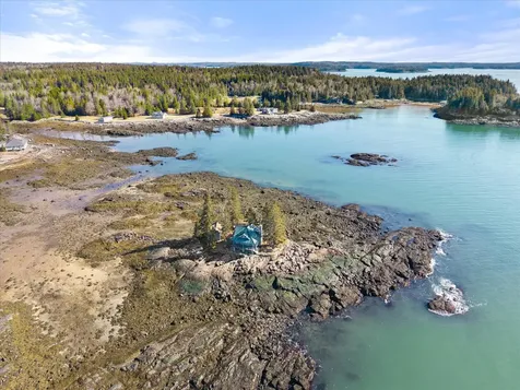 9999 Cove Island Harrington ME 04643