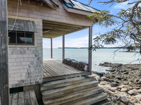 9999 Cove Island Harrington ME 04643