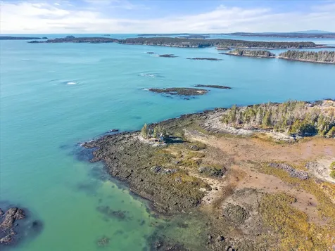 9999 Cove Island Harrington ME 04643