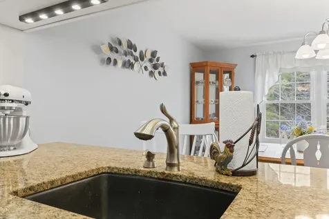 32 Landing Drive Kennebunk ME 04043