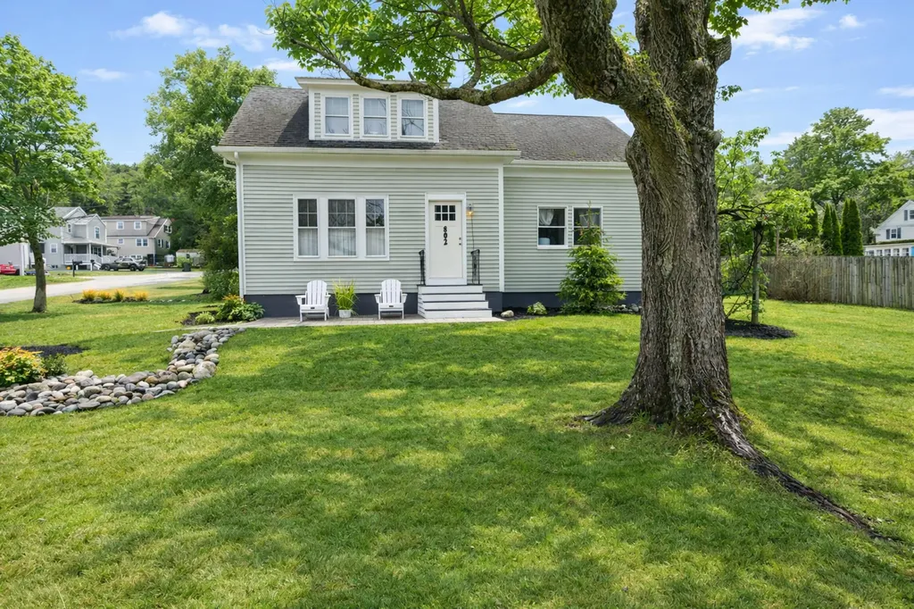 802 Highland Avenue South Portland ME 04106