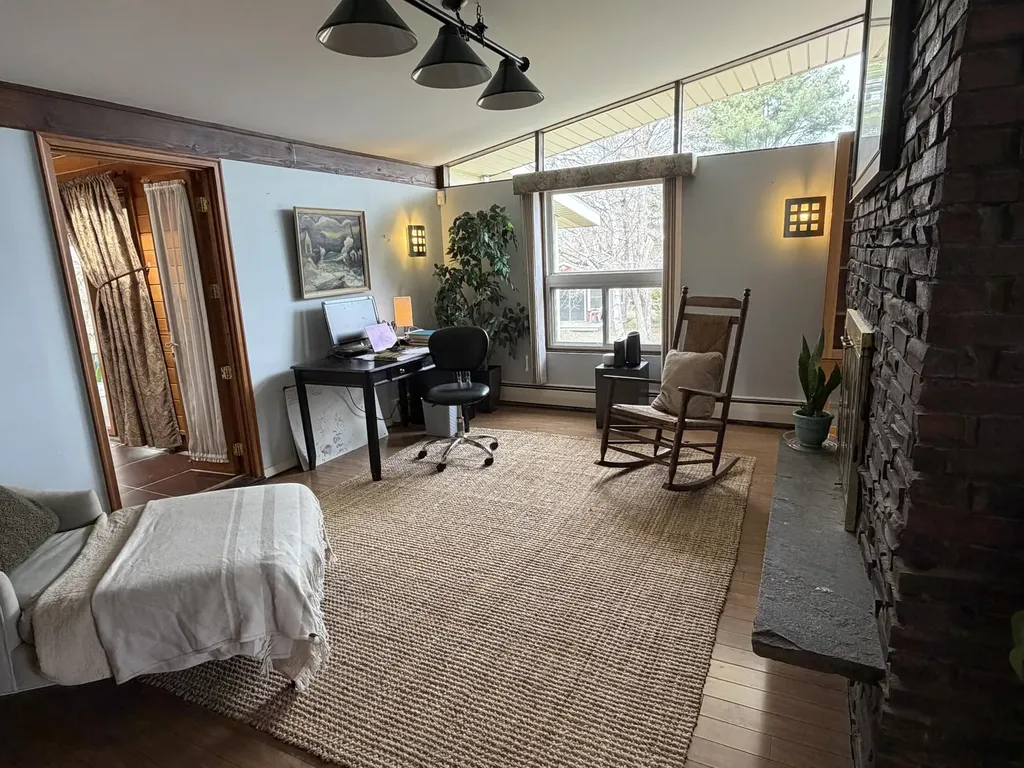 296 Howard Street Bangor ME 04401