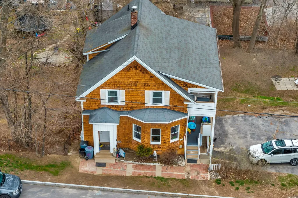 144 Third Street Auburn ME 04210