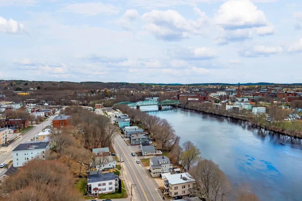 144 Third Street Auburn ME 04210