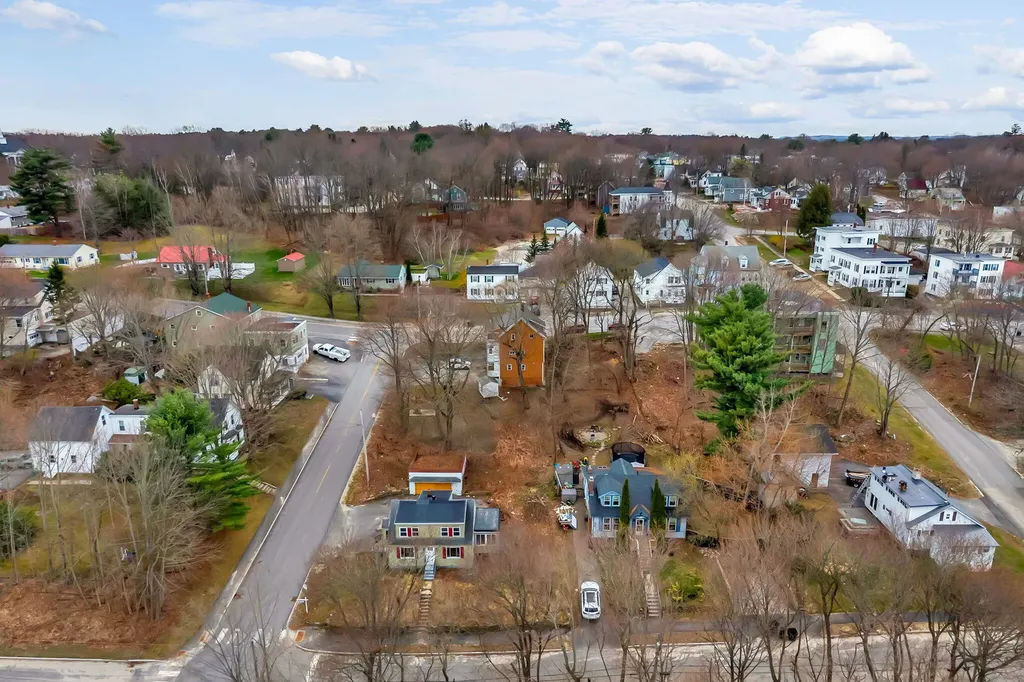 144 Third Street Auburn ME 04210