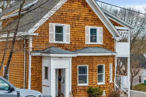 144 Third Street Auburn ME 04210