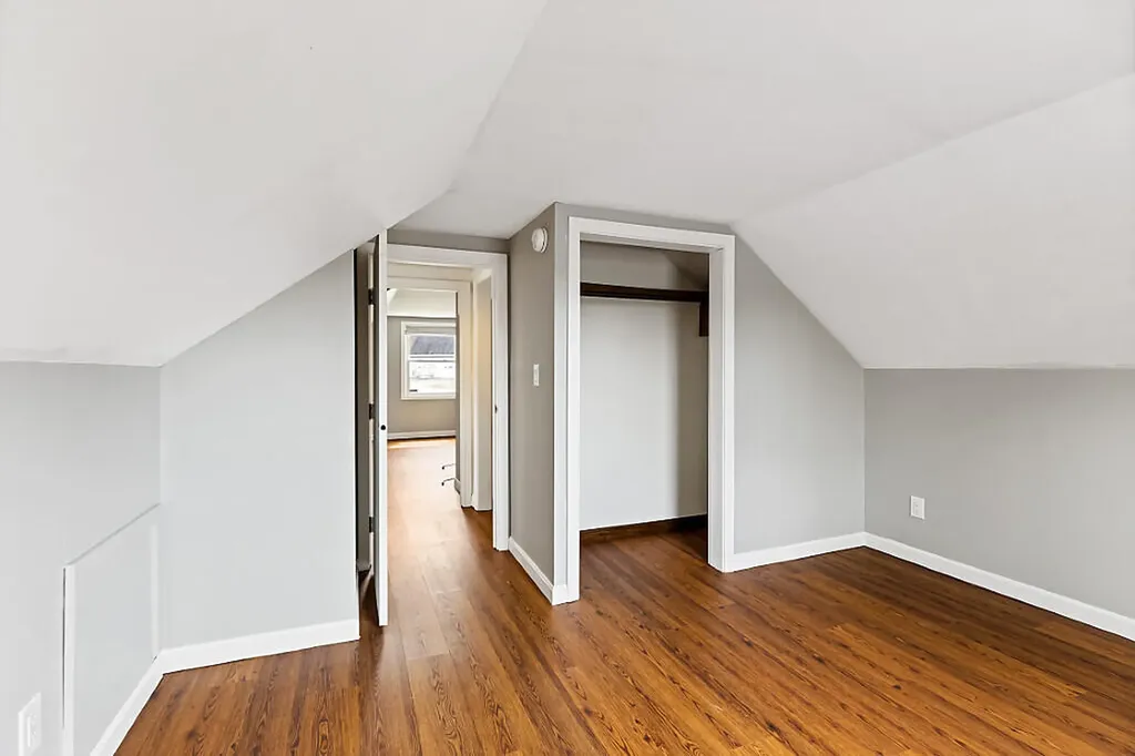 19 Alexandra Drive Gardiner ME 04345
