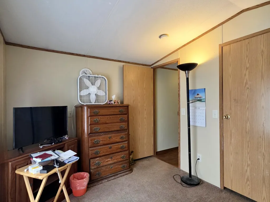 54 Larry Lane Brunswick ME 04011