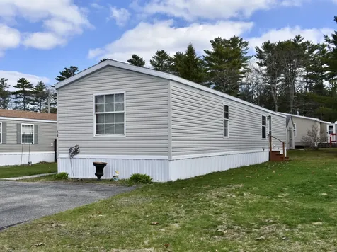 54 Larry Lane Brunswick ME 04011