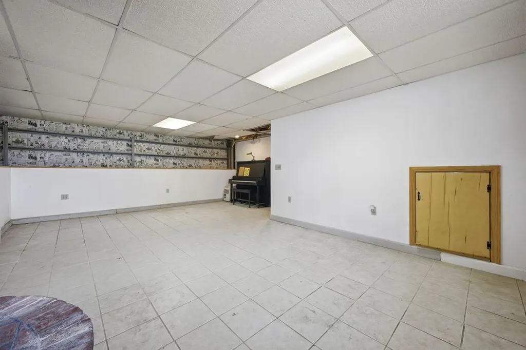 955 Bridgton Road Westbrook ME 04092