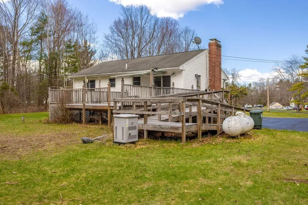 955 Bridgton Road Westbrook ME 04092