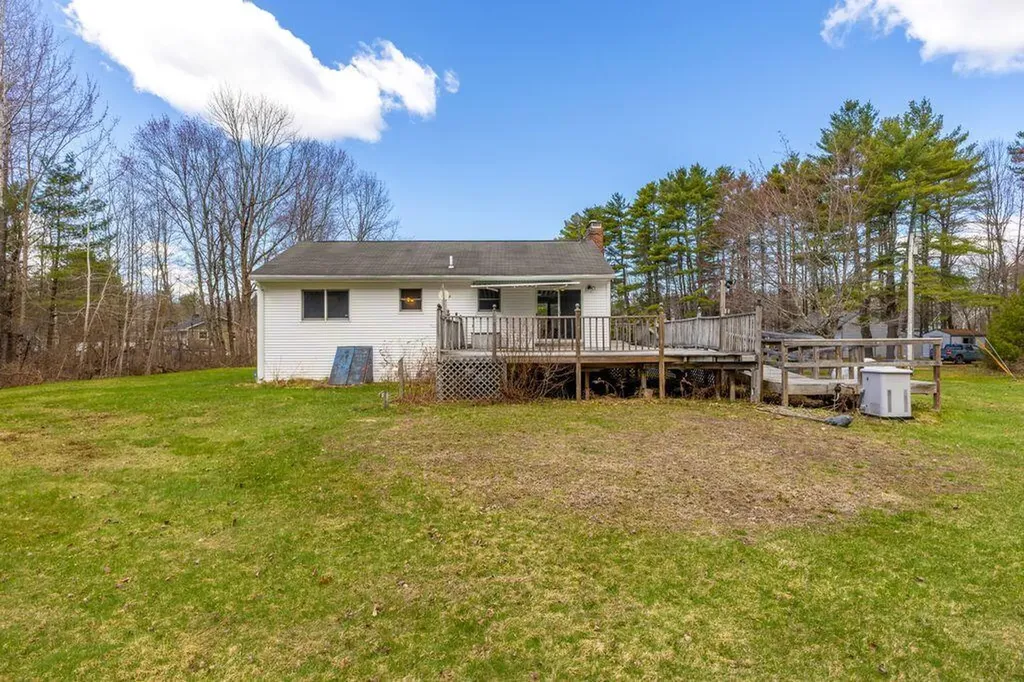 955 Bridgton Road Westbrook ME 04092