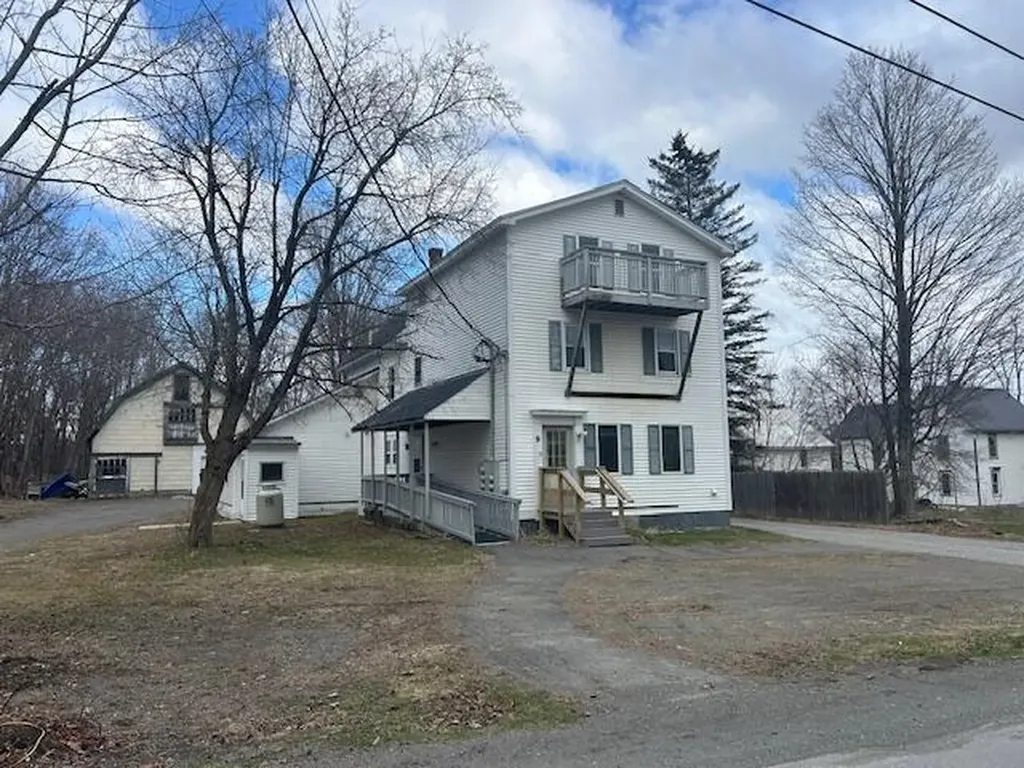 9 Paul Street Dover-foxcroft ME 04426