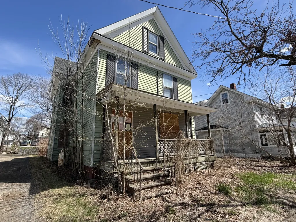 299 Essex Street Bangor ME 04401