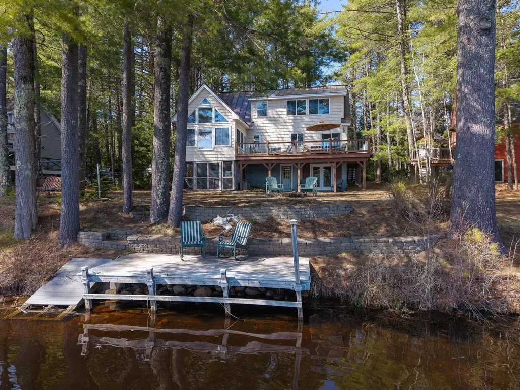 8 Ridgewood Drive Lebanon ME 04027