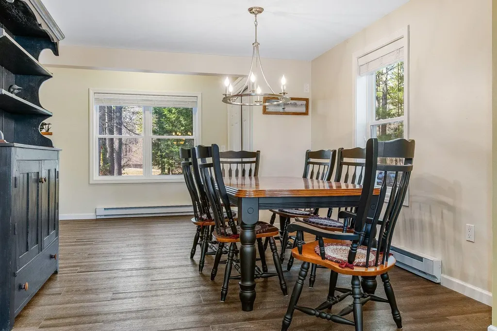 8 Ridgewood Drive Lebanon ME 04027