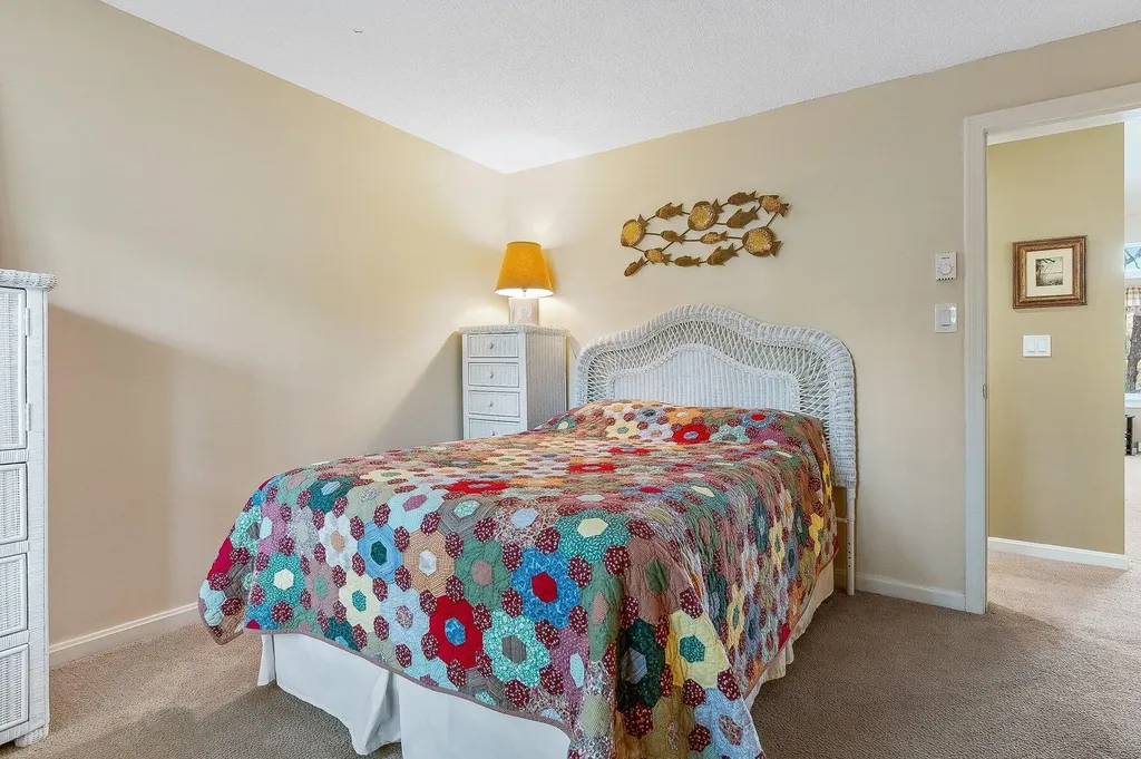 8 Ridgewood Drive Lebanon ME 04027