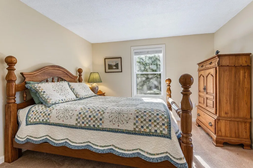 8 Ridgewood Drive Lebanon ME 04027