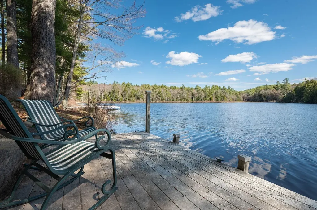 8 Ridgewood Drive Lebanon ME 04027