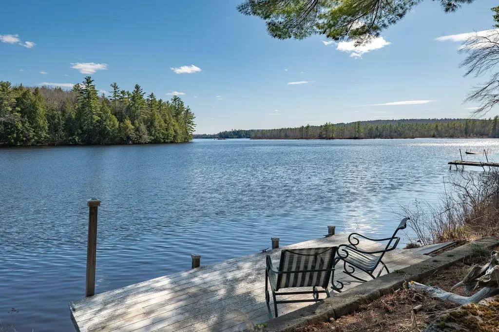 8 Ridgewood Drive Lebanon ME 04027