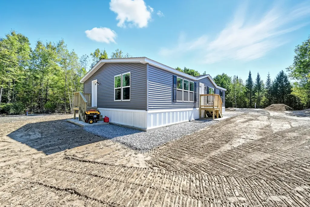 629 Russell Road Madison ME 04950