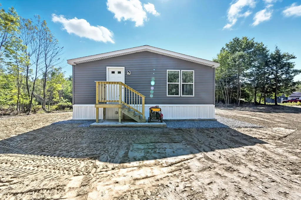 629 Russell Road Madison ME 04950