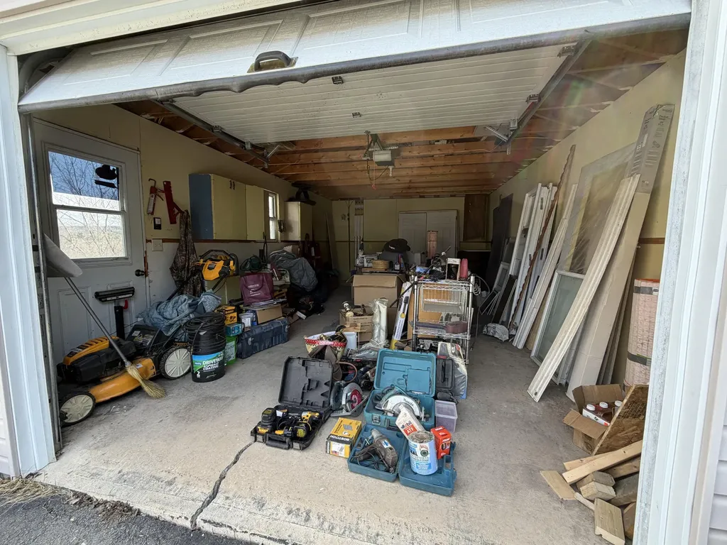 92 N 4th Avenue Madawaska ME 04756