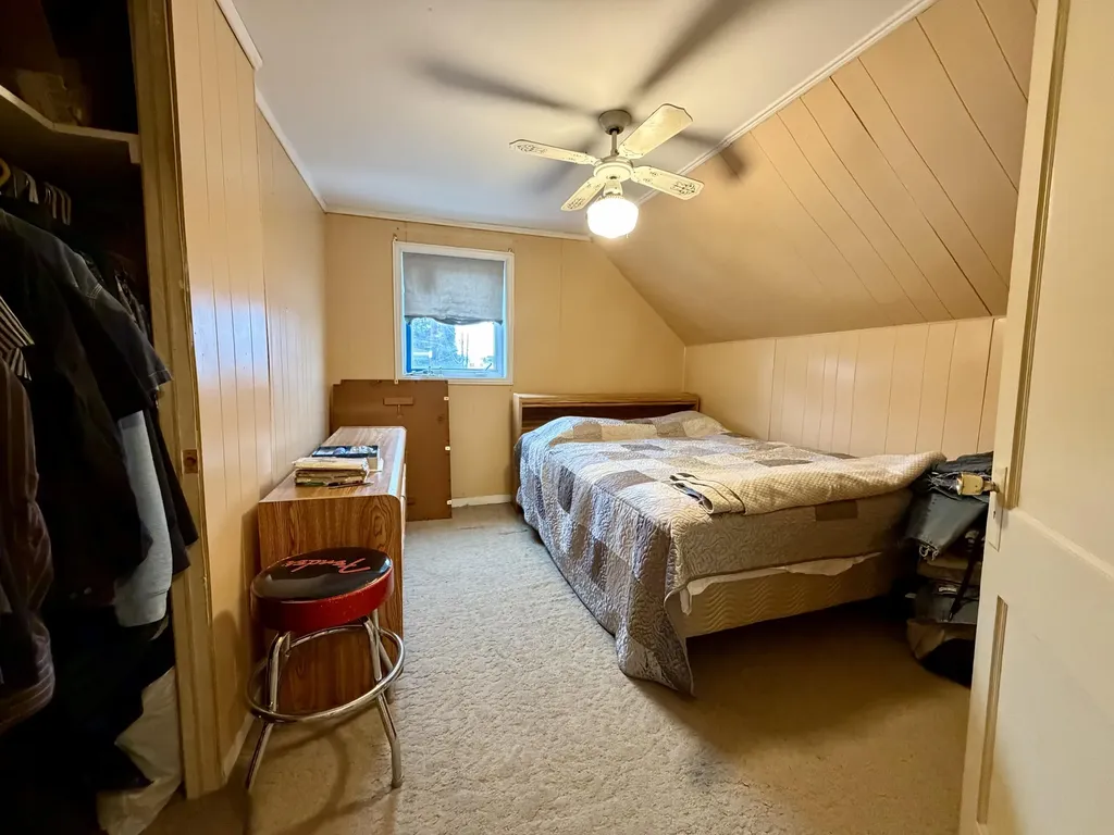 92 N 4th Avenue Madawaska ME 04756