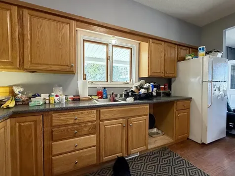 92 N 4th Avenue Madawaska ME 04756