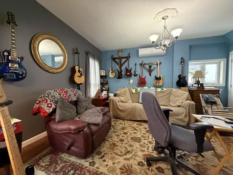 92 N 4th Avenue Madawaska ME 04756