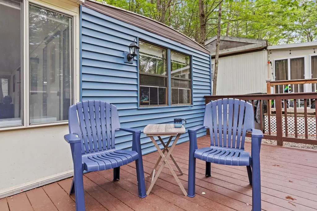 7 Oregon Avenue Old Orchard Beach ME 04064