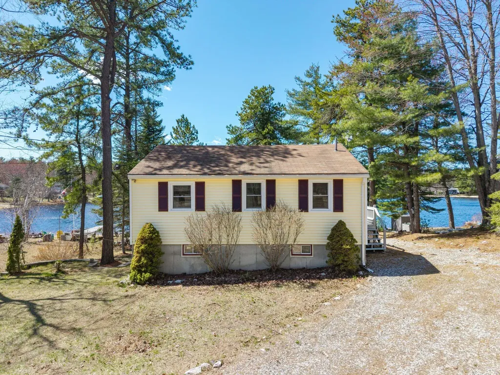 14 Bernier Lane Waterboro ME 04087