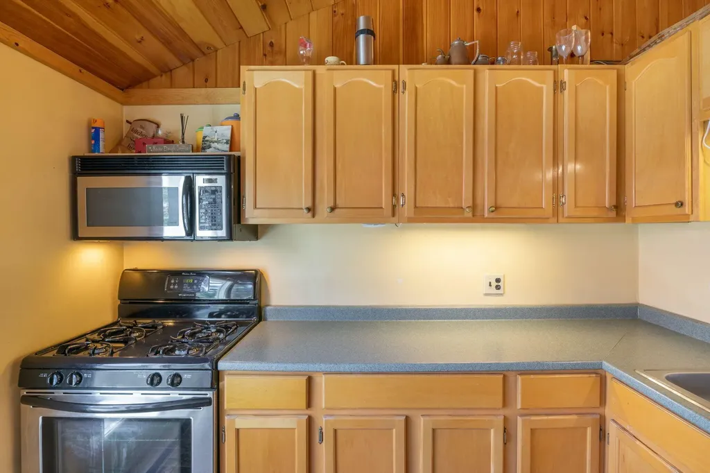 14 Bernier Lane Waterboro ME 04087