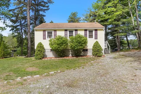 14 Bernier Lane Waterboro ME 04087