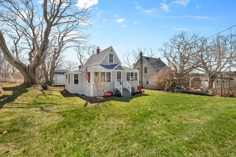 11 Oakland Avenue Portland ME 04108
