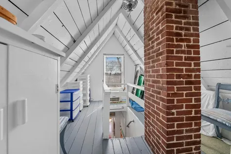 11 Oakland Avenue Portland ME 04108