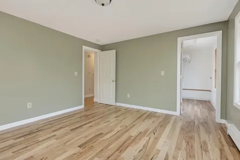 350 Hillside Street Yarmouth ME 04096
