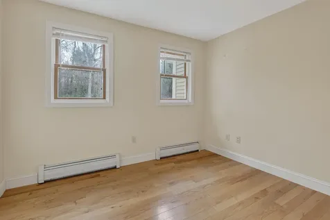 350 Hillside Street Yarmouth ME 04096