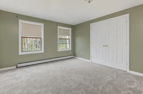 350 Hillside Street Yarmouth ME 04096