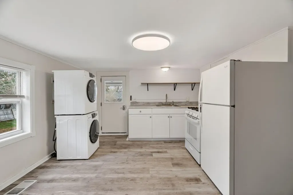 249 Palm Street Bangor ME 04401