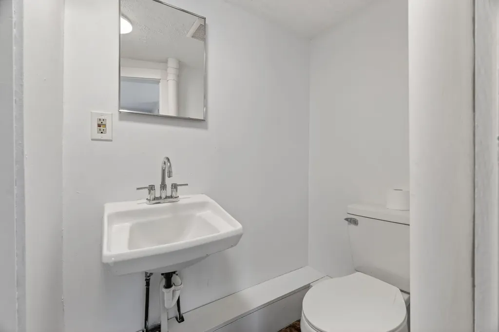 249 Palm Street Bangor ME 04401