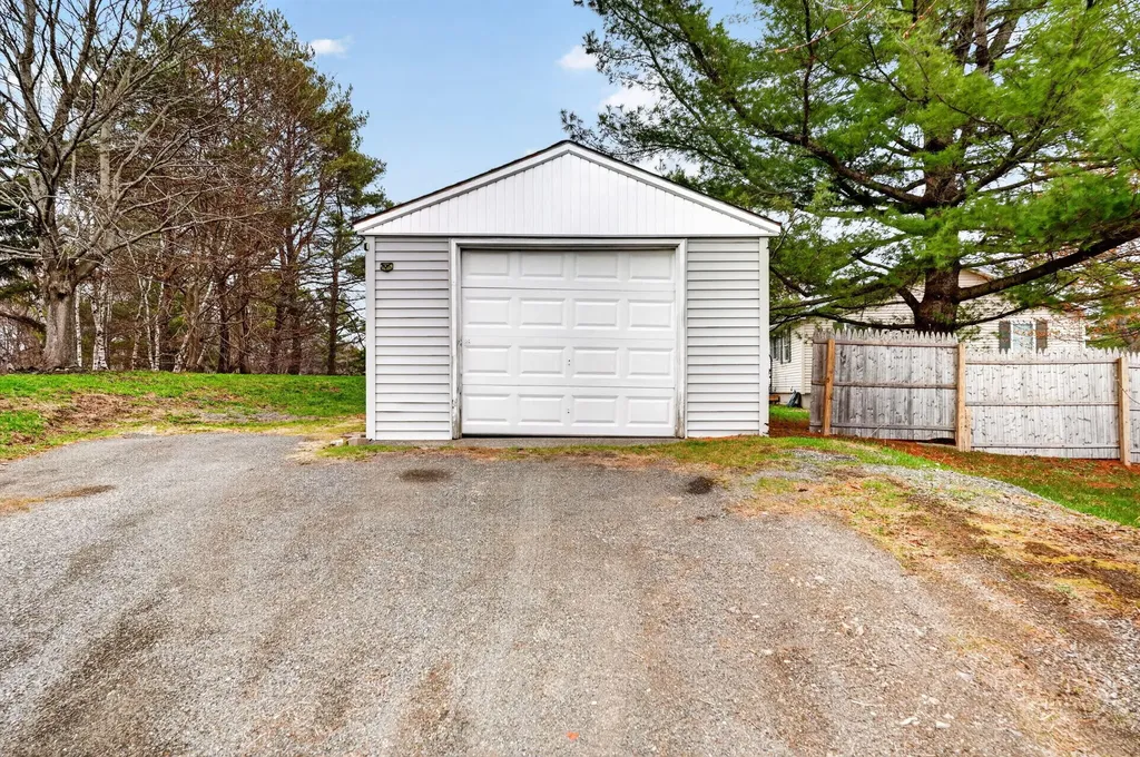 249 Palm Street Bangor ME 04401