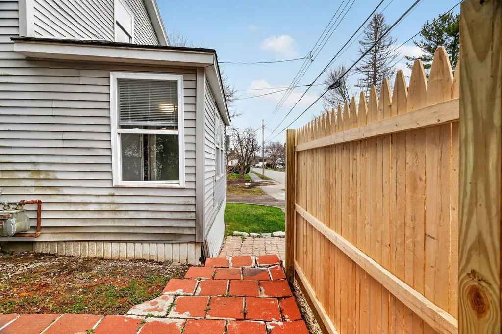 249 Palm Street Bangor ME 04401