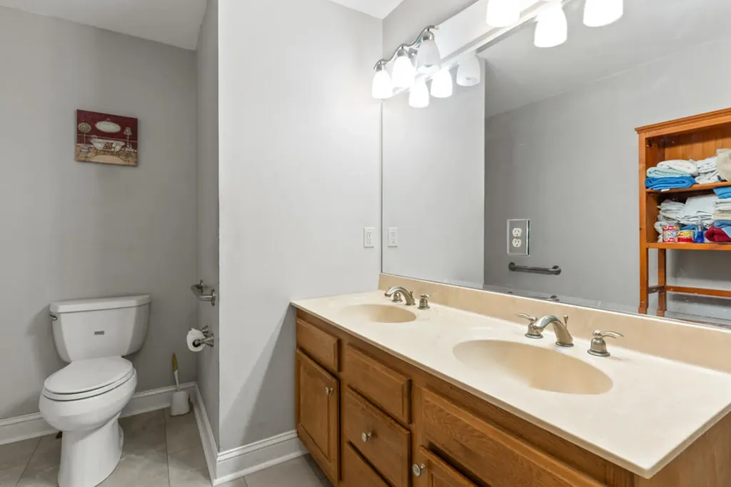 370 Cole Hill Road Standish ME 04084