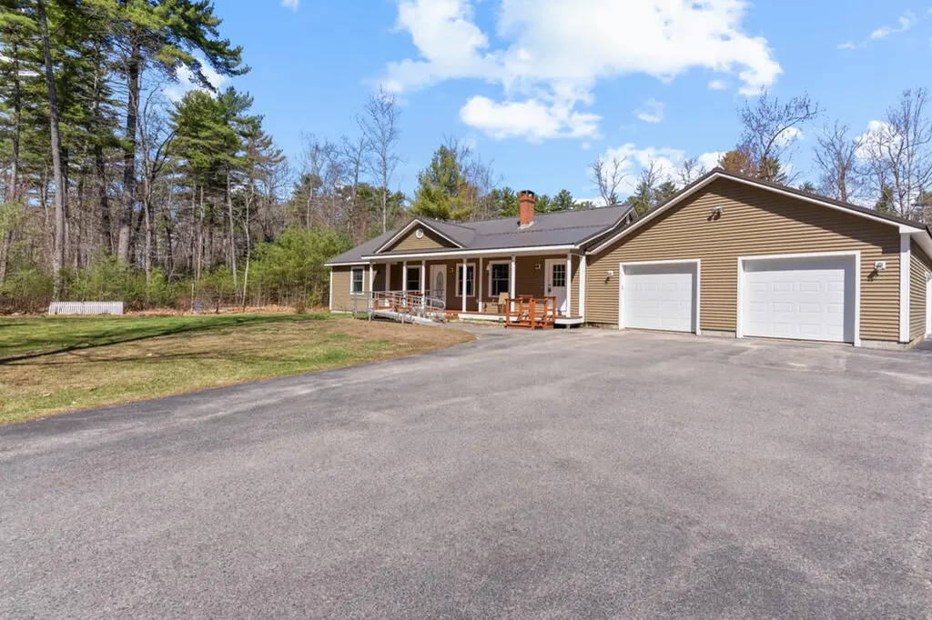 370 Cole Hill Road Standish ME 04084