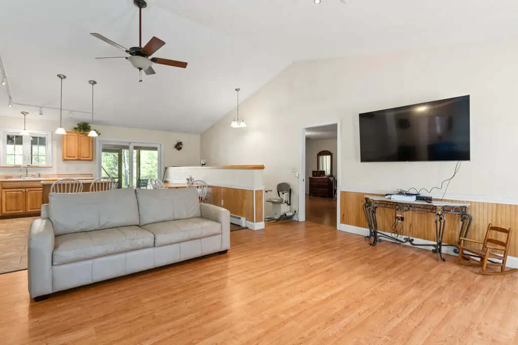 370 Cole Hill Road Standish ME 04084